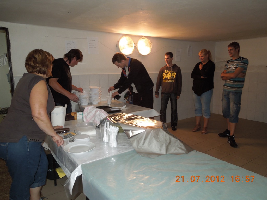Fotogaléria Letné posedenie 2012 (15) Letné posedenie 2012
